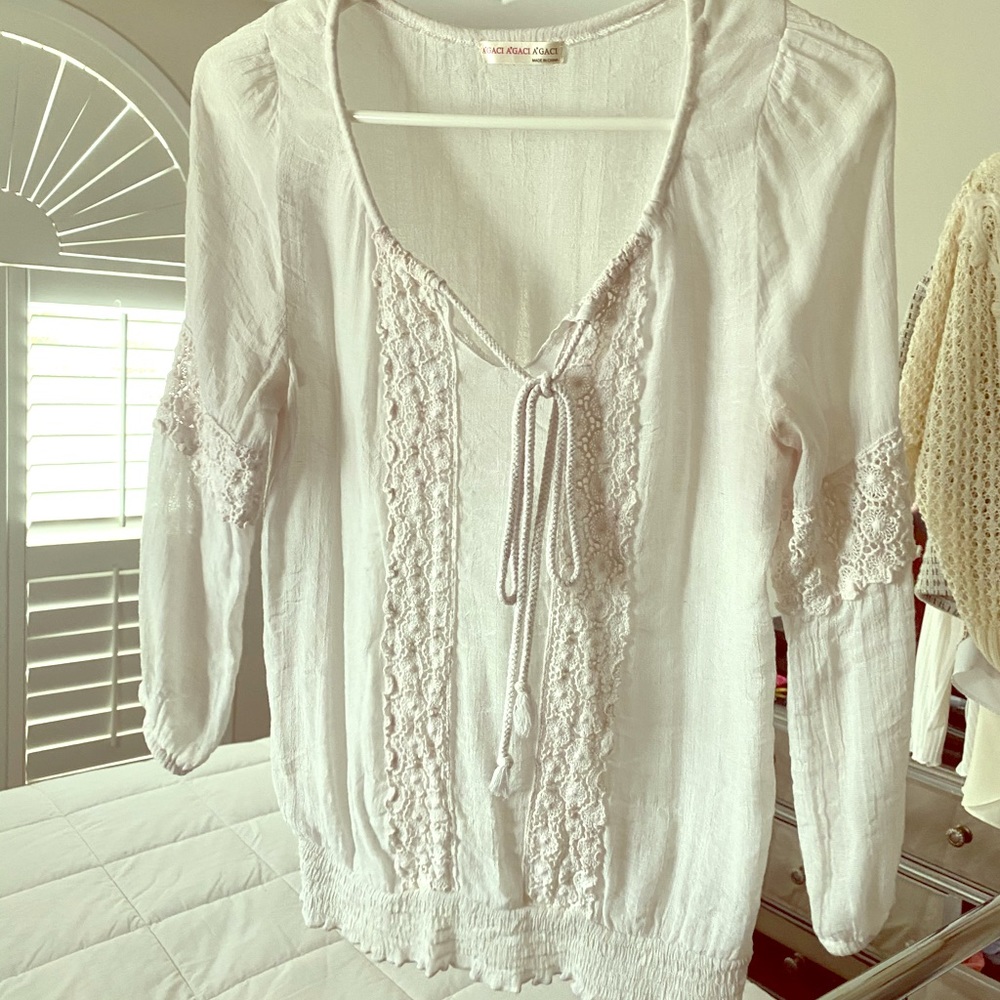 Cute white peasant top